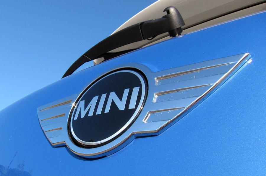  Mini Cooper S Countryman All4 2011 года  (фото 35 из 44)